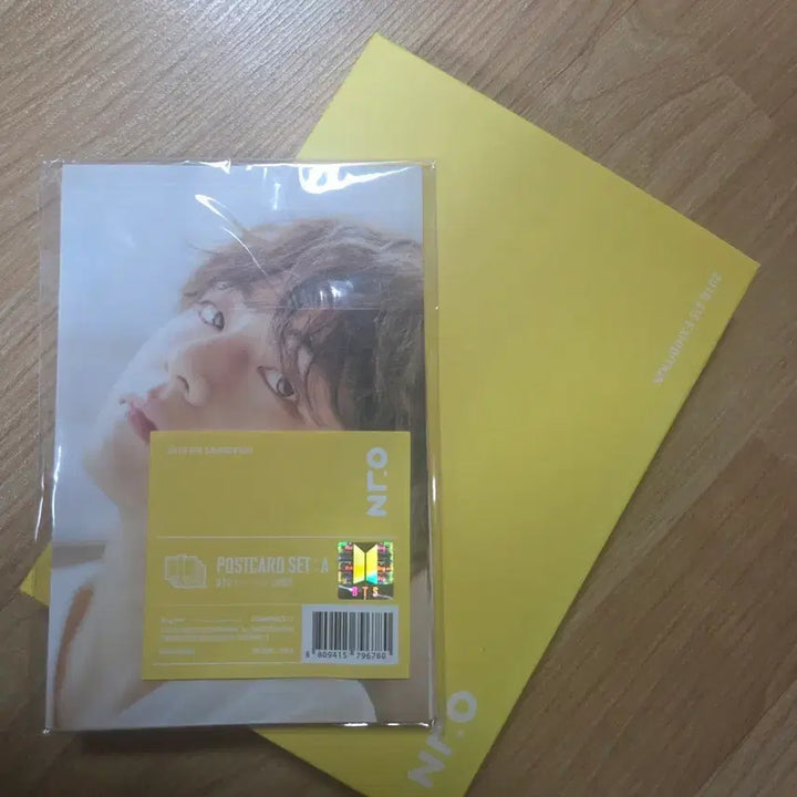 [BUNJANG] BTS Exhibition Postcard Set A / 방탄소년단 BTS Exhibition 엽서세트 A