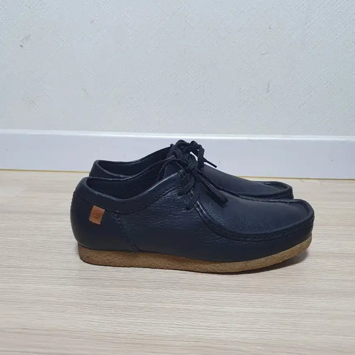[SOLD OUT] 클락스 샤크레 로퍼 255