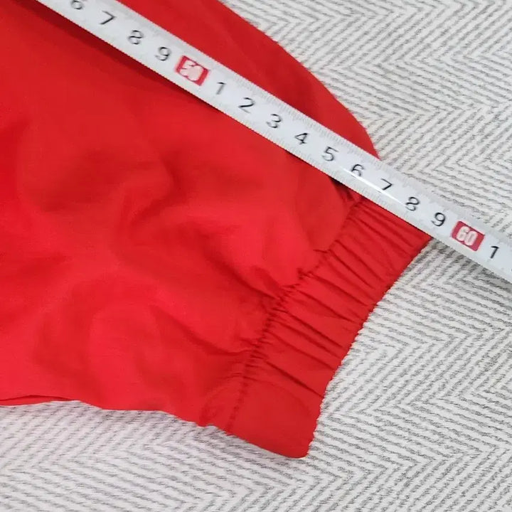 [SOLD OUT] [M] 디아도라 웜업 브이넥 바람막이 긴팔티 여성 M
