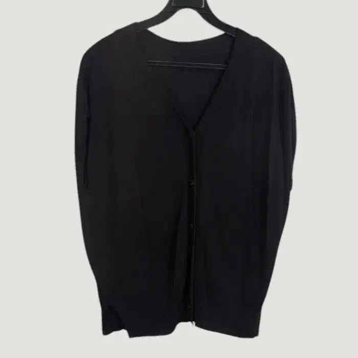 [BUNJANG] Pull&amp;Bear V-Neck Cardigan Black / 여성66/ 풀앤조 브이넥 가디건BK 16-133