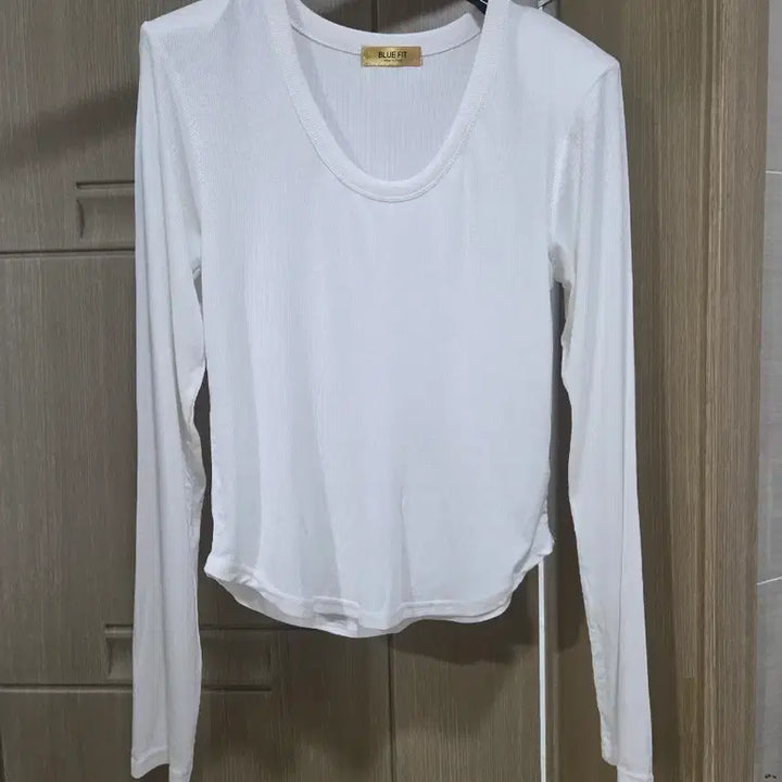 [BUNJANG] Unbranded Ribbed Crop Top / 여성잔골지크롭티 새상품