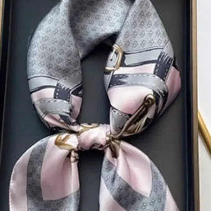 [BUNJANG] Pink/Gray Pattern Scarf / 핑크/회색 패턴 스카프(새상품)