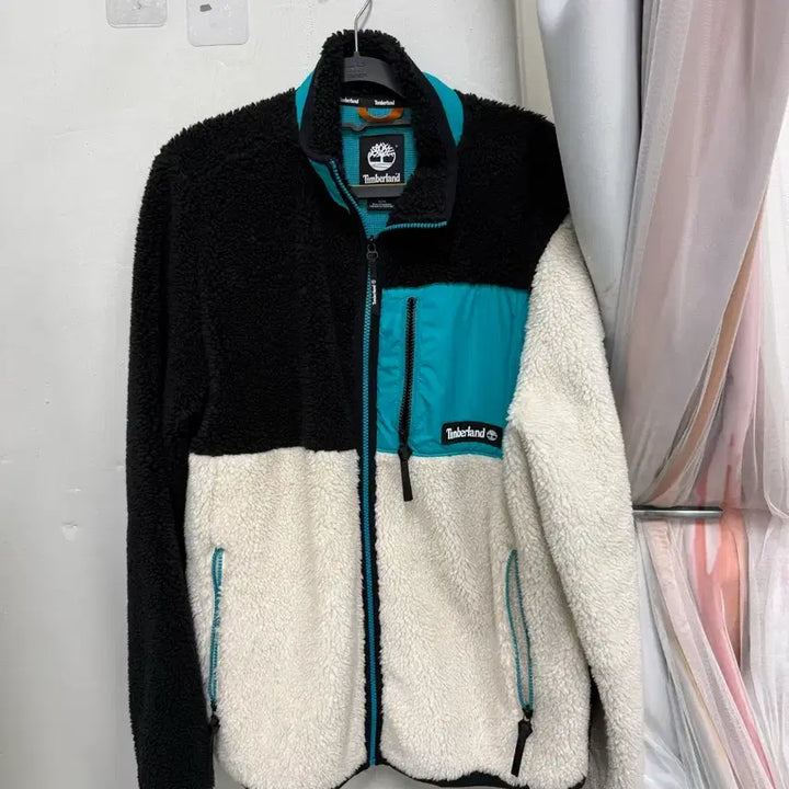 [BUNJANG] Timberland Sherpa Fleece Windblock Jacket / 팀버랜드 쉐르파 플리스 윈드블록 자켓