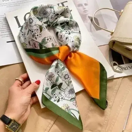 [BUNJANG] Floral Pattern Scarf / 플라워 패턴스카프(새상품)