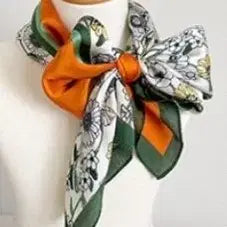 [BUNJANG] Floral Pattern Scarf / 플라워 패턴스카프(새상품)