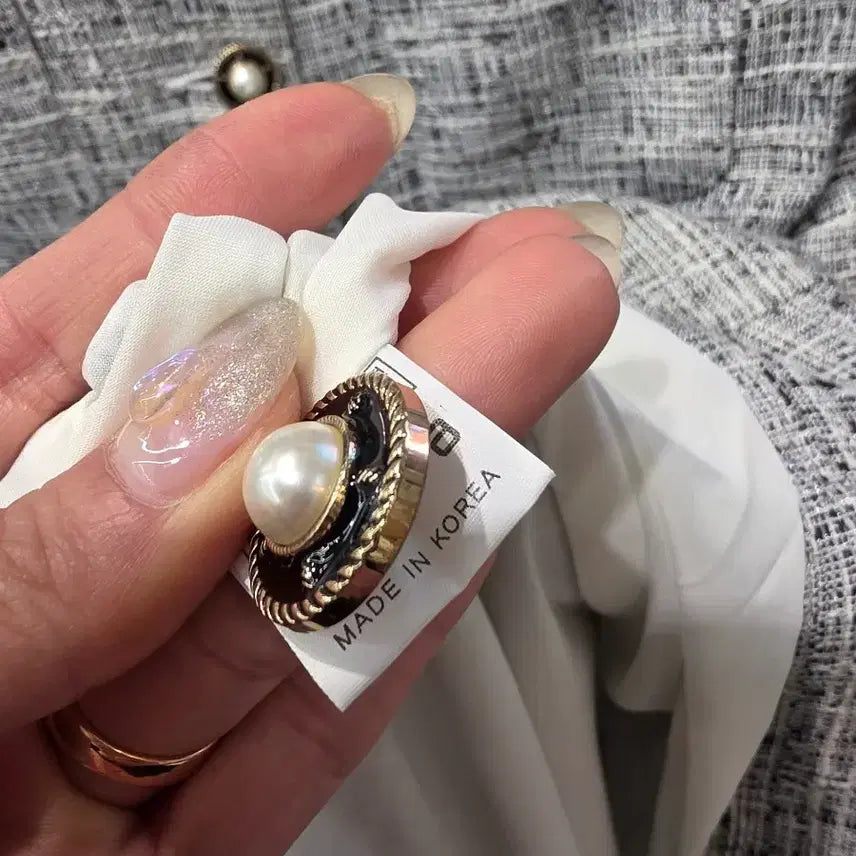 [BUNJANG] Queen Tweed Pearl Button Long Dress F / Queen 트위드 자켓 진주 버튼 원피스 F