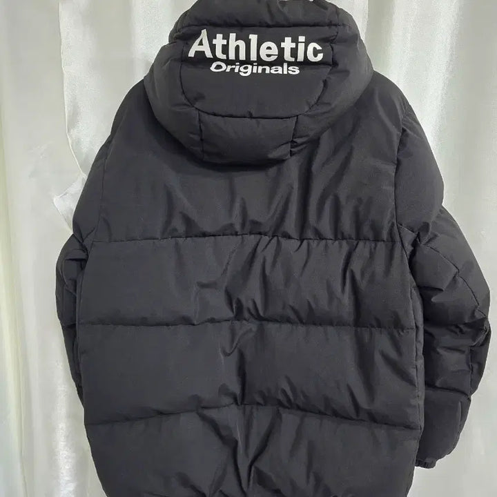 [BUNJANG] Descente Athletic Original Hooded Padded Jacket Black / 데상트 애슬레틱 오리지널 후드 패딩 블랙 (1841)