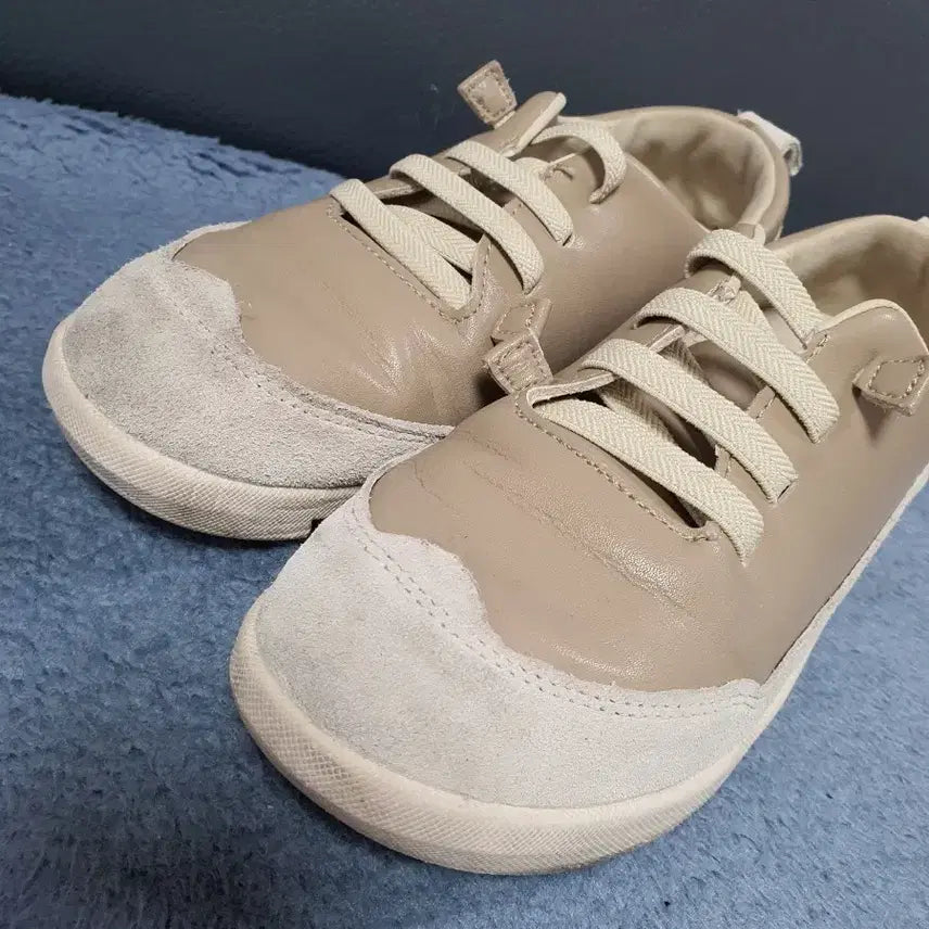 [BUNJANG] Elizabeth Stuart Leather Sneakers / 엘리자베스스튜어트 가죽 스니커즈