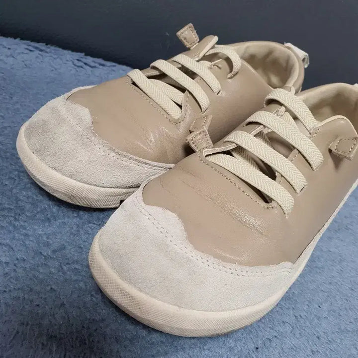 [BUNJANG] Elizabeth Stuart Leather Sneakers / 엘리자베스스튜어트 가죽 스니커즈