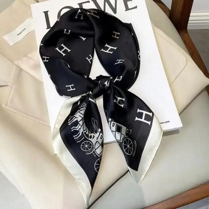 [BUNJANG] Black H-Pattern Scarf / H 패턴 블랙 스카프(새상품)