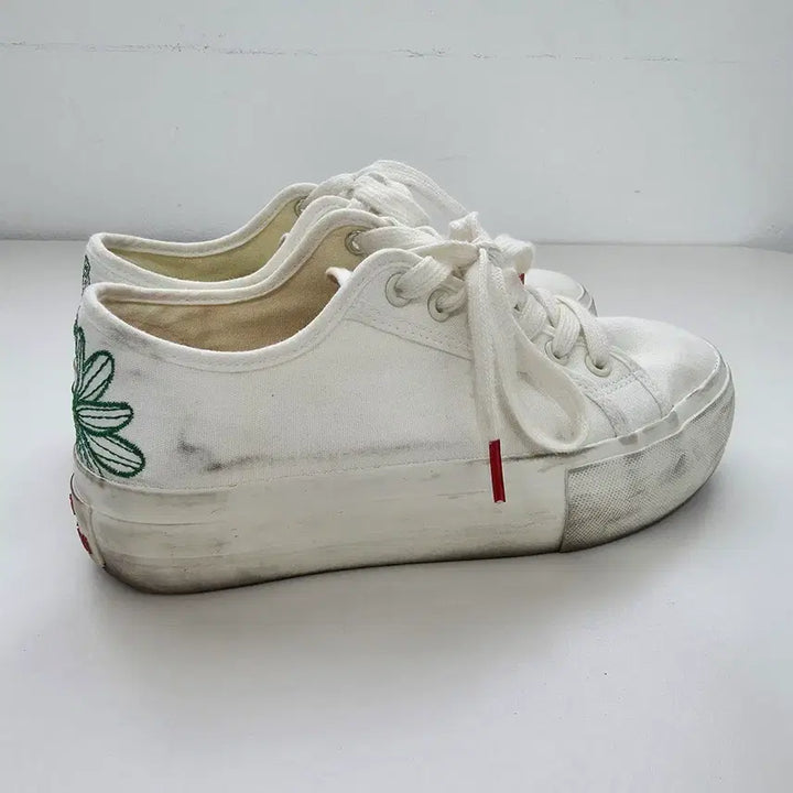 [BUNJANG] Mardi Mercredi 235 Ref Pompe Sneakers / [235]마르디 메크르디 레폼프 스니커즈