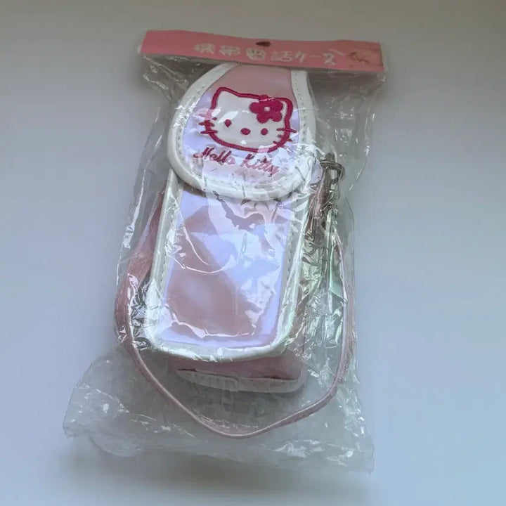 [BUNJANG] Hello Kitty Enamel Phone Case (Made in Japan) / 90s 고전 키티 에나멜 폰 케이스 (Made in Japan)