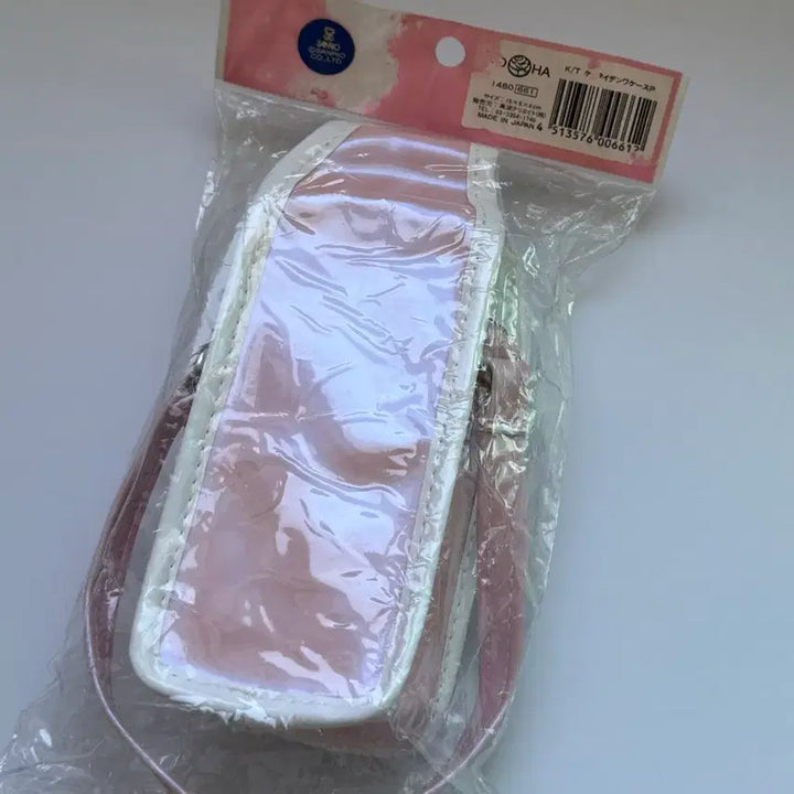[BUNJANG] Hello Kitty Enamel Phone Case (Made in Japan) / 90s 고전 키티 에나멜 폰 케이스 (Made in Japan)
