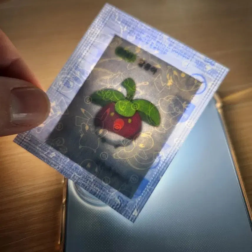 [BUNJANG] Pokemon 0761. Swellow. Tteokbokki Sticker. Sealed / 포켓몬0761. 달콤아. 띠부실. 미개봉