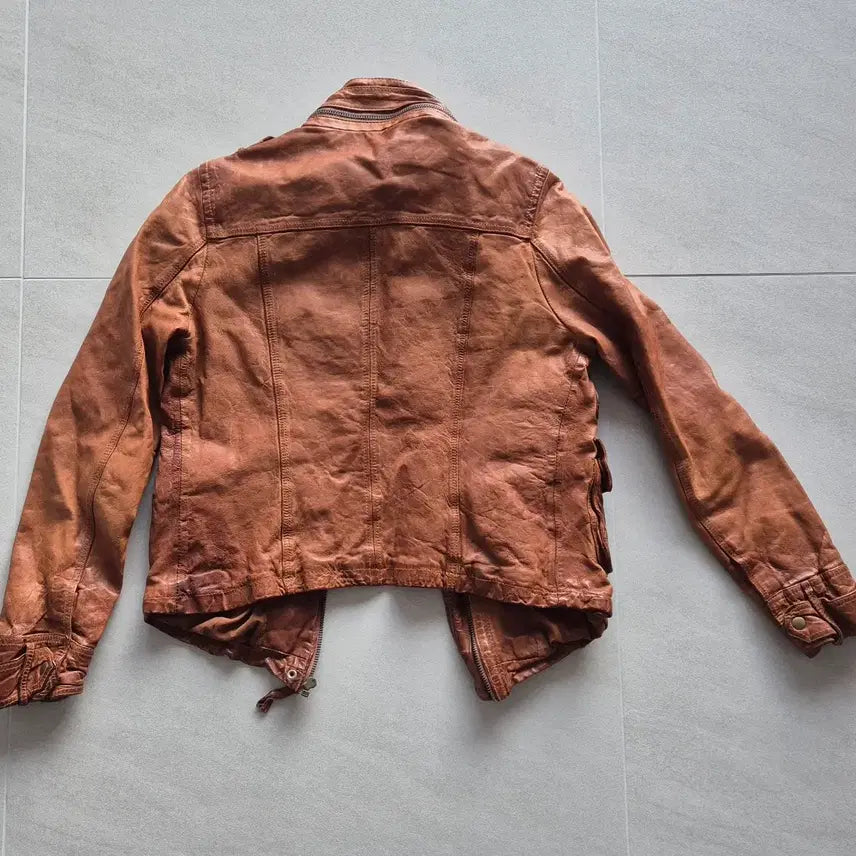 [BUNJANG] Genuine Lambskin Leather Cropped High-Neck Jacket / 램스킨 하이넥 리얼레더 자켓 ( 이태원 구매 )