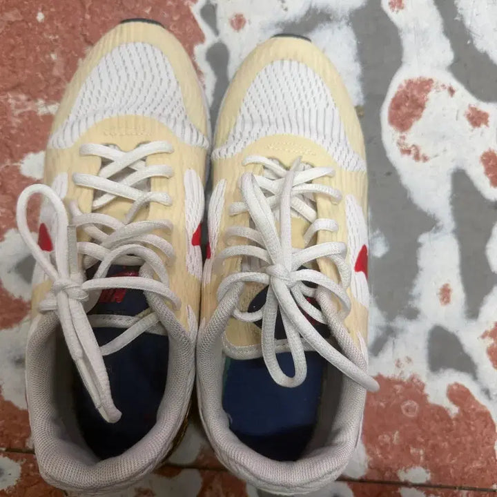[BUNJANG] Nike Air Max Ivory/Red Sneakers / 나이키 운동화 아이보리/레드235
