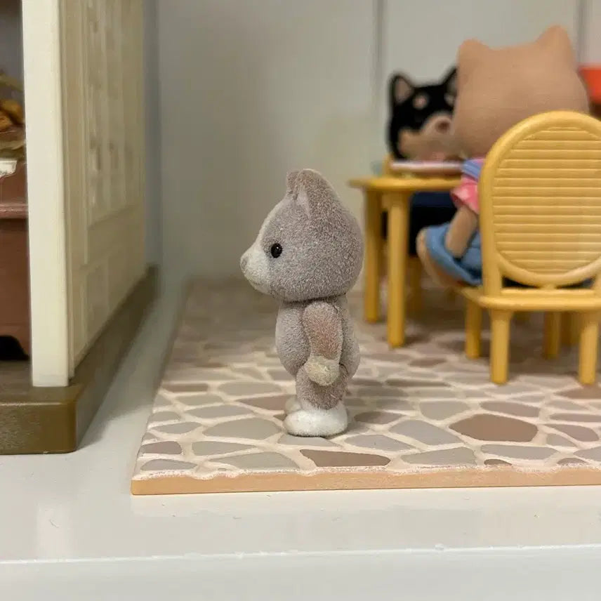 [BUNJANG] Sylvanian Families Old Taleberry Baby Puppy Figure / 실바니안 올드 테일베리 아기 강아지