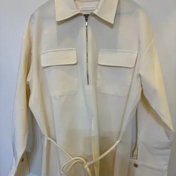 [SOLD OUT] UNDERSTANDING 크림색 셔츠핏 간절기 아우터 F