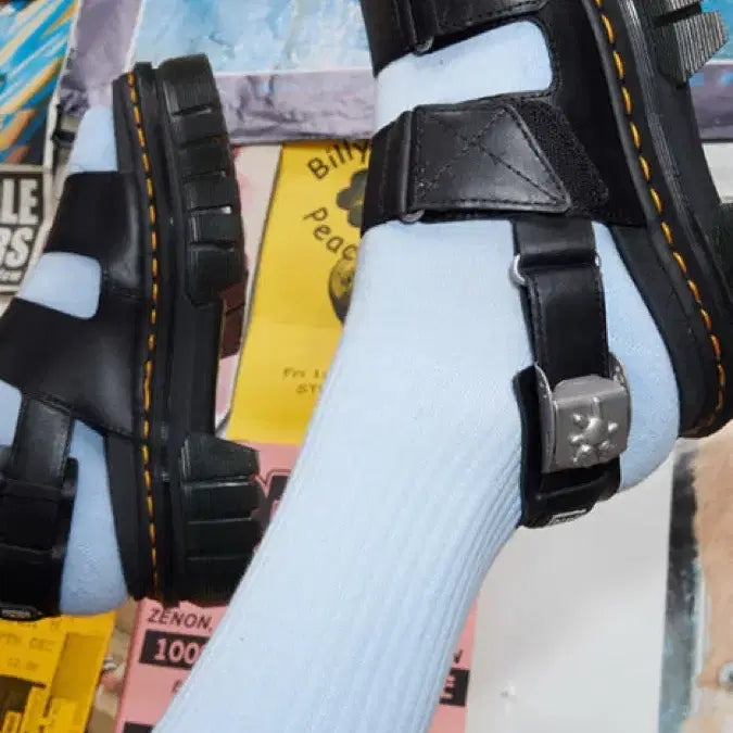[BUNJANG] Dr. Martens Heaven by Marc Jacobs Collaboration Strap Sandals (UK4) / 닥터마틴 헤븐바이 마크제이콥스 콜라보 스트랩 샌들(uk4)