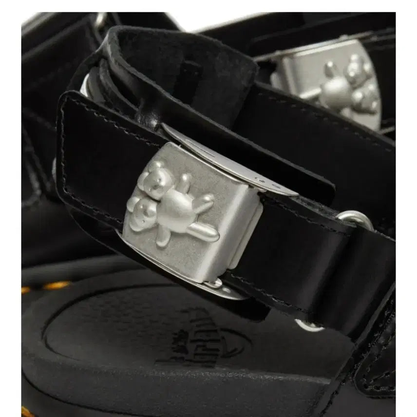 [BUNJANG] Dr. Martens Heaven by Marc Jacobs Collaboration Strap Sandals (UK4) / 닥터마틴 헤븐바이 마크제이콥스 콜라보 스트랩 샌들(uk4)
