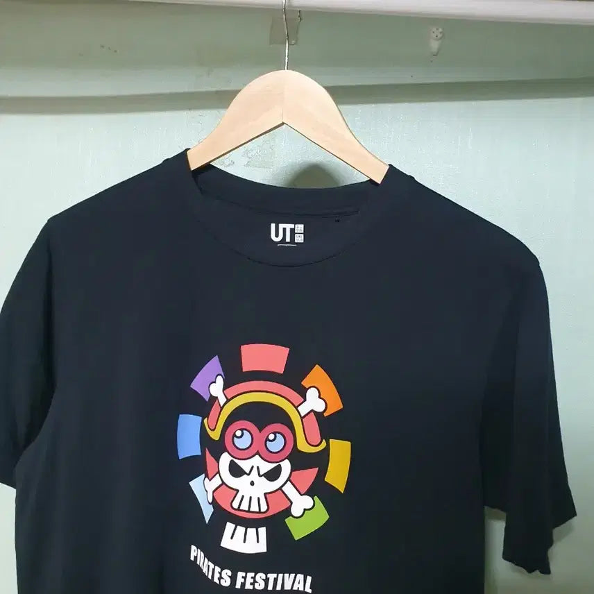 [BUNJANG] Uniqlo One Piece Short Sleeve T-shirt - Size L / 유니클로 원피스 반팔티 L