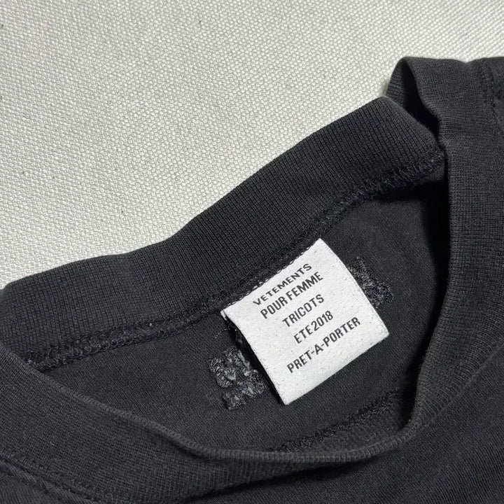 [BUNJANG] Vetements Black Short Sleeve T-shirt / S 베트멍 블랙 반팔티
