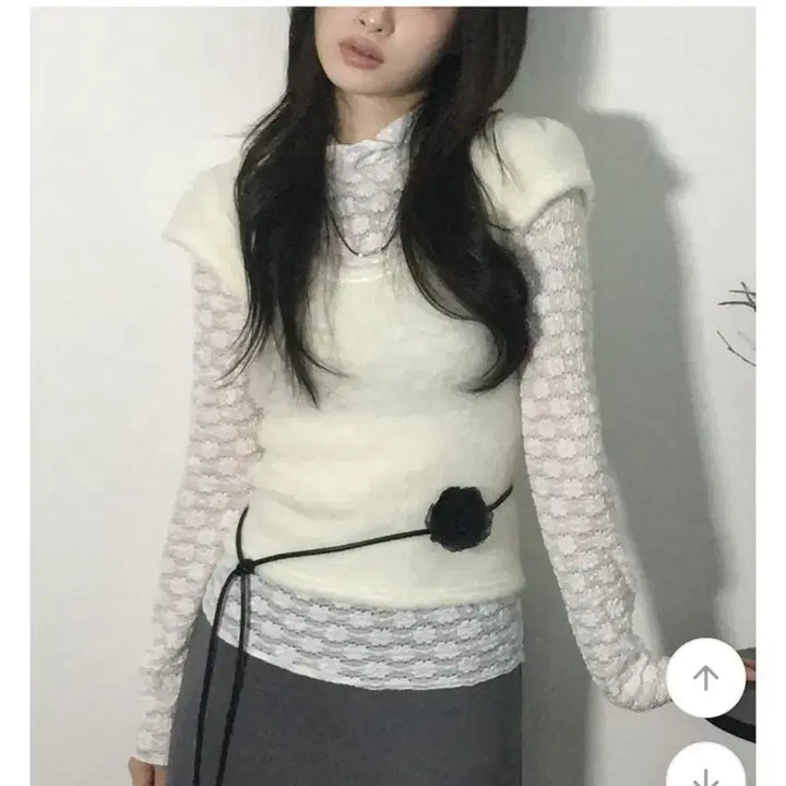 [BUNJANG] Modimood Layered Short-Sleeve Knit / 레이어드 반팔 니트 모디무드 영앤리치 유색 지그재그 에이블리
