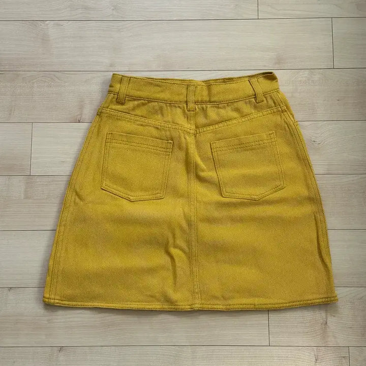 [BUNJANG] OiOi Yellow Mini Skirt Size S / OiOi 옐로우 미니 스커트 s사이즈