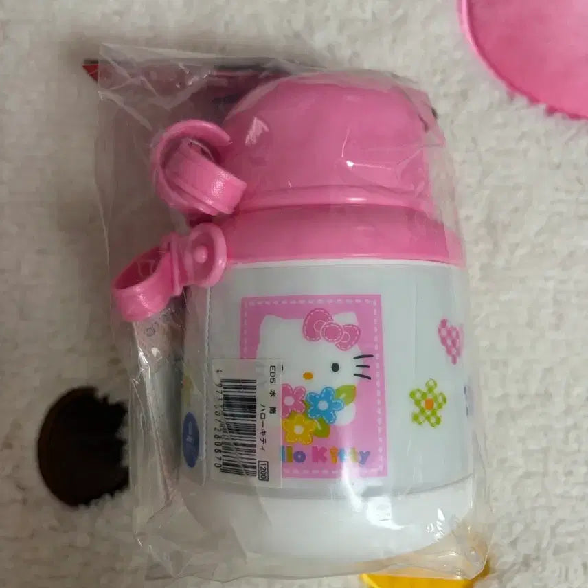[BUNJANG] Vintage Sanrio Hello Kitty Water Bottle Tumbler / 고전 산리오 꽃 헬로키티 키티 물병 물통 텀블러