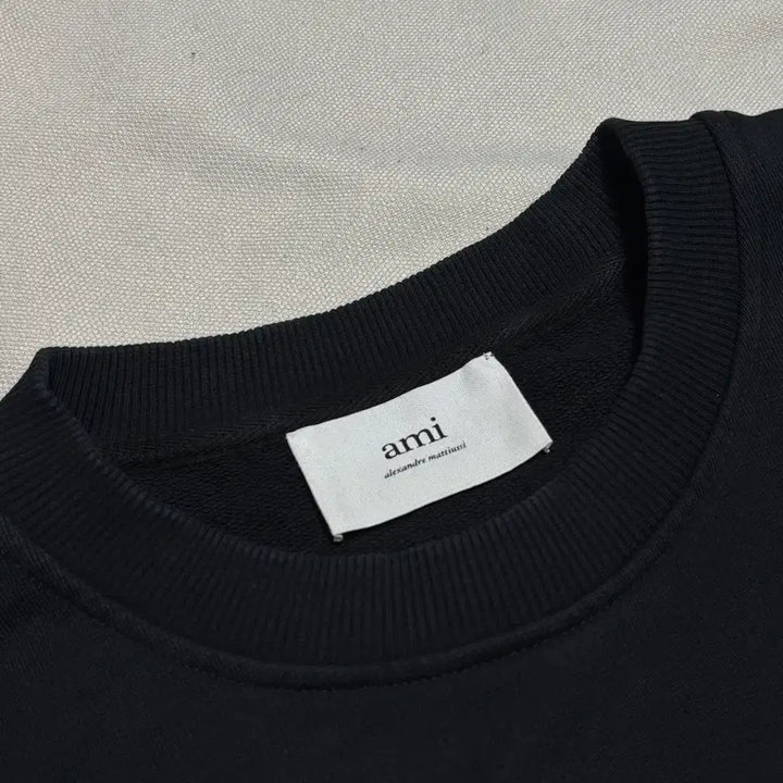 [BUNJANG] Ami Black Sweatshirt / XL Ami 블랙 맨투맨