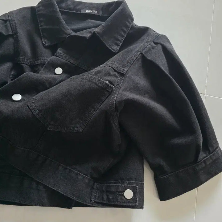 [BUNJANG] Paprika Cropped Black Denim Jacket / 블랙진 크롭  쟈켓