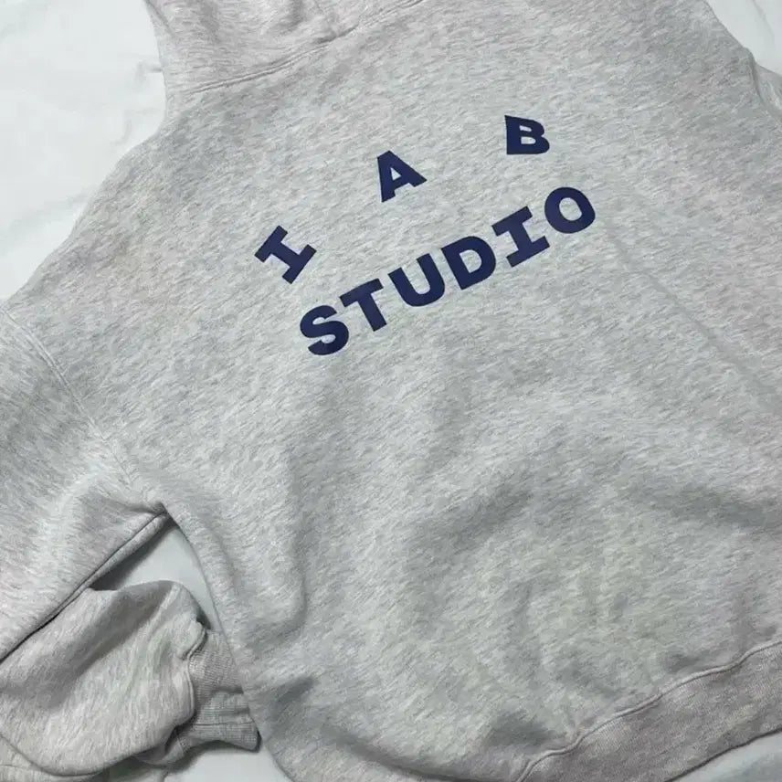 [BUNJANG] Iab Studio Light Gray XL Hoodie / 아이앱 스튜디오 라이트 그레이 xl 급처