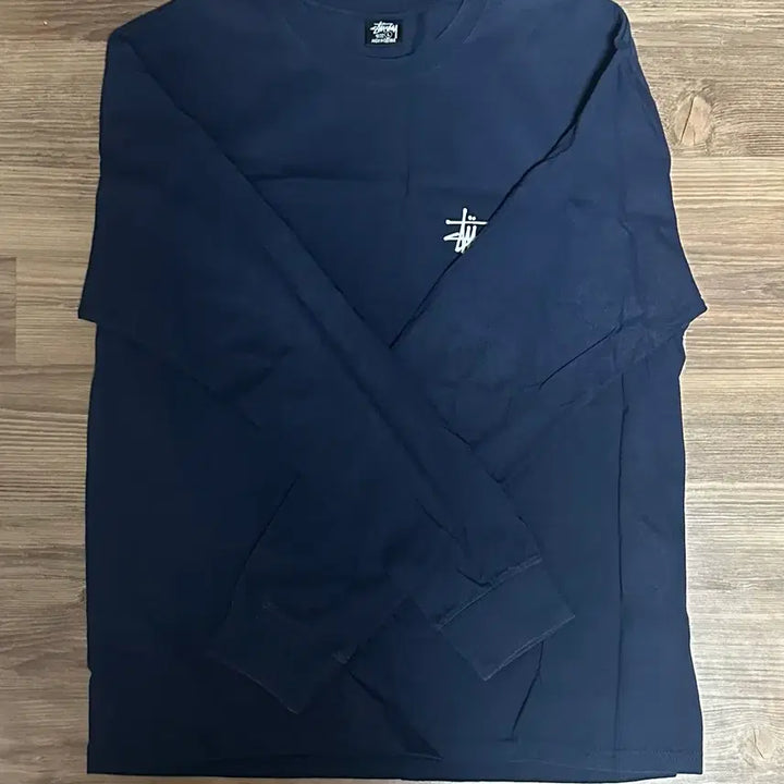 [SOLD OUT] [L] 스투시 베이직 로고 롱슬리브 네이비