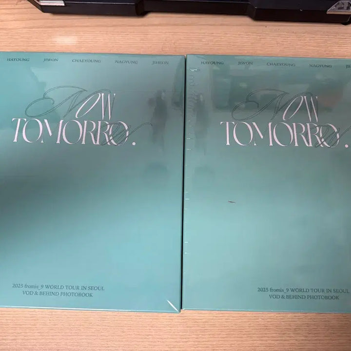 [BUNJANG] fromis_9 NOW TOMORROW Photobook / 프로미스나인 NOW TOMORROW 포토북