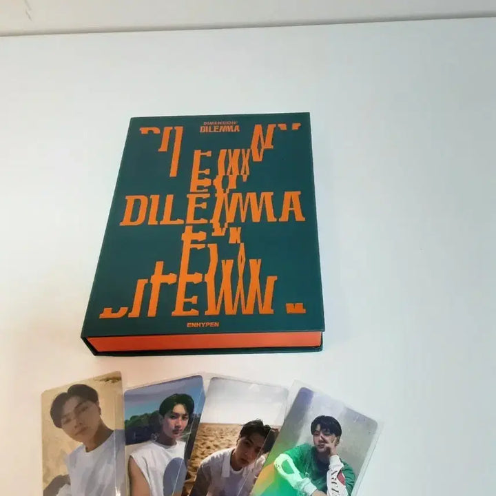 [BUNJANG] ENHYPEN Dimension: Dilemma Album + Photocard Set / 엔하이픈 Dimension: Dilemma 앨범 개봉 + 포토카드