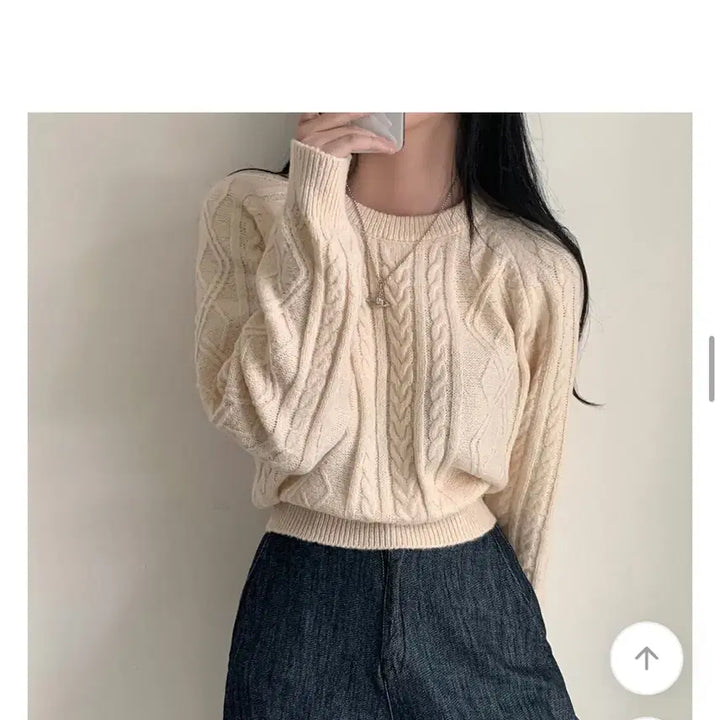 [BUNJANG] Ably Cable Knit Cream Ivory Sweater / 에이블리 케이블 짜임 크림 아이보리 니트 봄옷