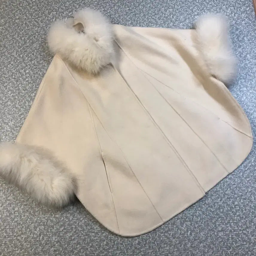[BUNJANG] Real Wool &amp; Fox Fur Cape Poncho Coat / 리얼 양모100% 폭스100% 케이프 판쵸 망또 망토 울 판초 달천깔코트