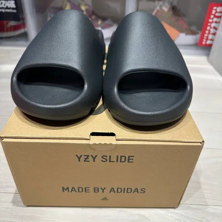 [BUNJANG] Adidas Yeezy Slide Black Sandals / 아디다스 이지 슬라이드 YZY 블랙 새상품
