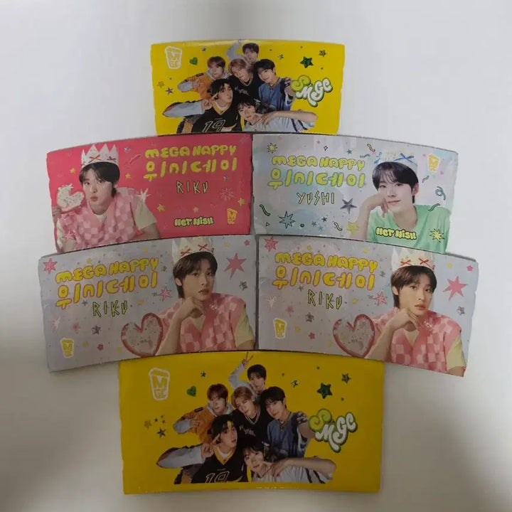 [SOLD OUT] 엔시티위시 메가커피 컵홀더 일괄