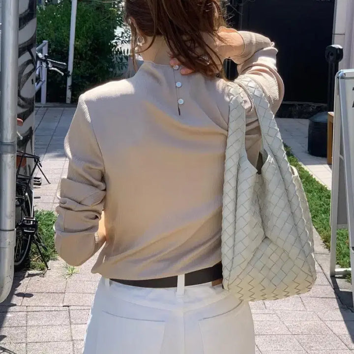 [BUNJANG] Ounce Laura Blouse Beige / 온스 ounce 로라 블라우스 베이지