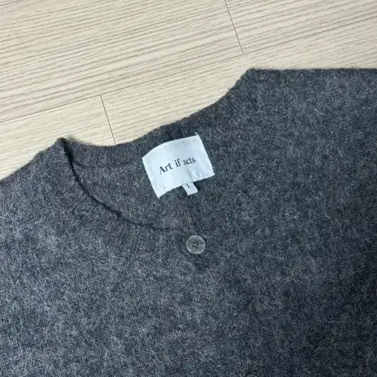 [BUNJANG] Artifects Alpaca Round Neck Cardigan / 아트이프액츠 알파카 라운드넥 가디건[L]