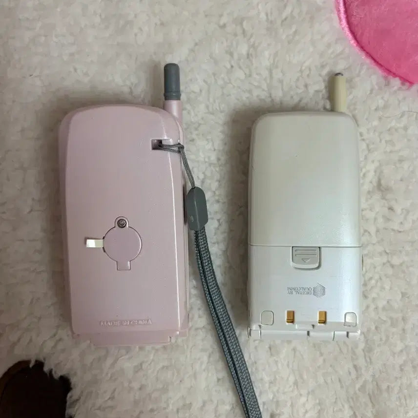 [BUNJANG] Sanrio Classic Hello Kitty Working Phone Model Toy Bundle Set / 일괄)산라오 고전키티 고전 헬로키티 작동폰 모형폰 완구폰