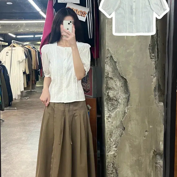 [SOLD OUT] 빈티지 펀칭 반팔 블라우스 화이트 