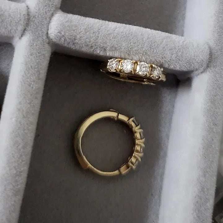 [BUNJANG] 14k Moissanite Tennis Ring Earrings (Pair) / 448000원 판매중인 모이사나이트 테니스 링 귀걸이 14k