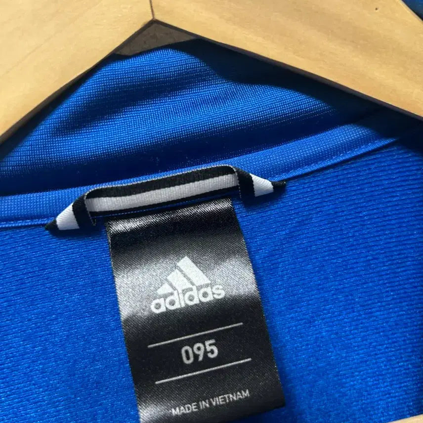 [BUNJANG] Adidas Three-Stripe Track Top Zip-Up Blue (Size 95) / 아디다스 삼선 트랙탑 집업 블루 새상품 95사이즈