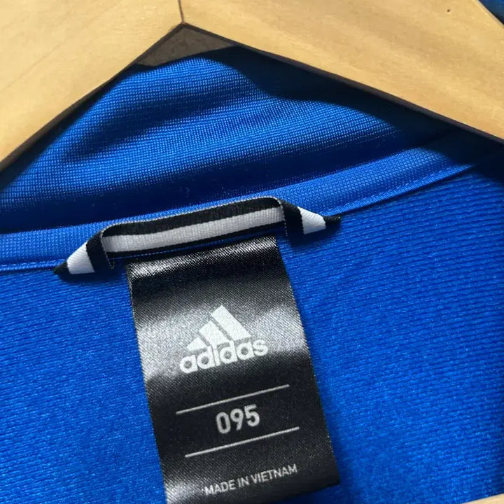 [BUNJANG] Adidas Three-Stripe Track Top Zip-Up Blue (Size 95) / 아디다스 삼선 트랙탑 집업 블루 새상품 95사이즈