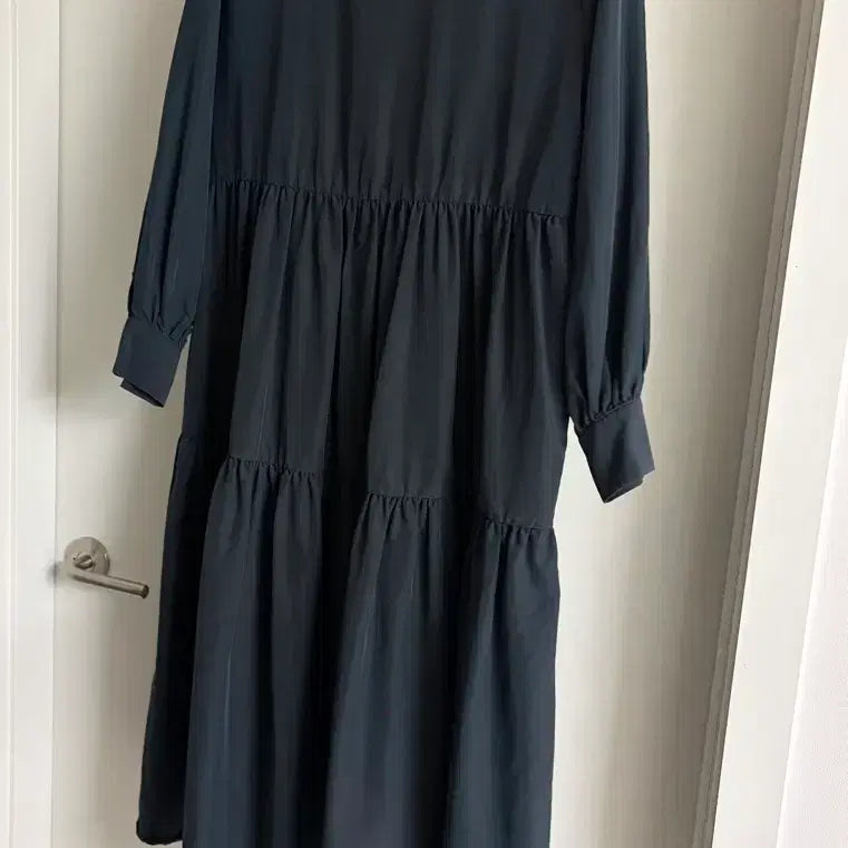 [BUNJANG] Eunoia Shirring Long Dress / 유노이아 정품 셔링 원피스