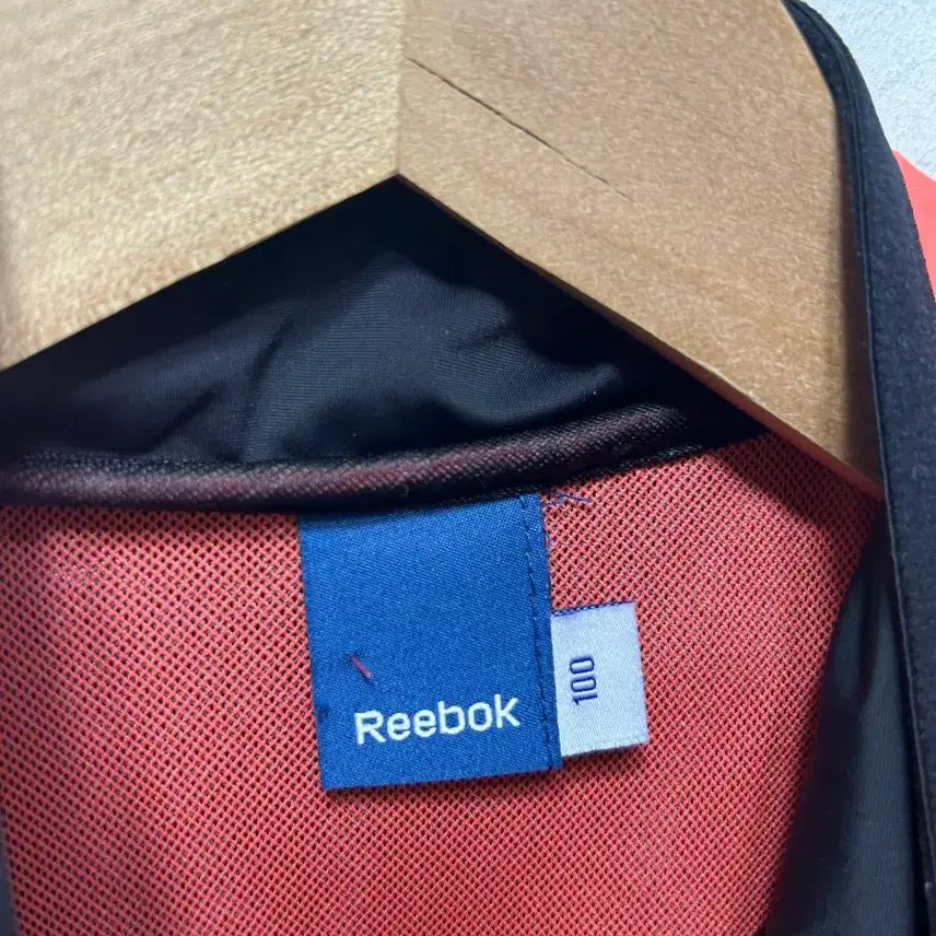 [BUNJANG] Reebok Orange/Black Hooded Windbreaker Jacket / 리복 오렌지/블랙 후드 바람막이 자켓 점퍼 100사이즈