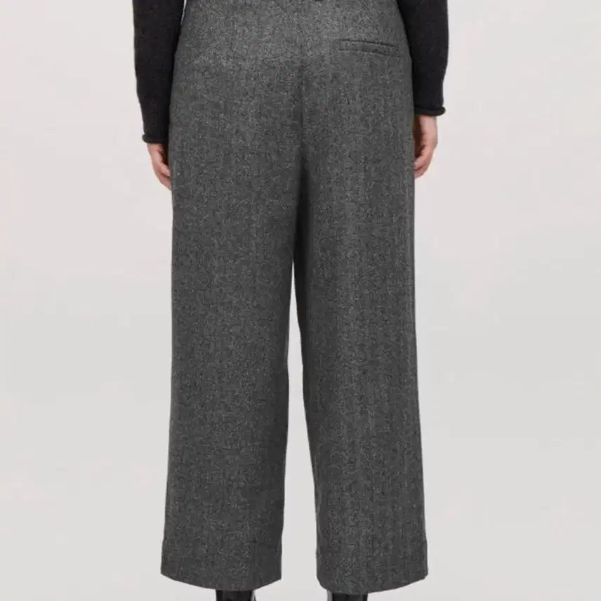 [SOLD OUT] Cos 벨티드 울 트라우저 차콜 32