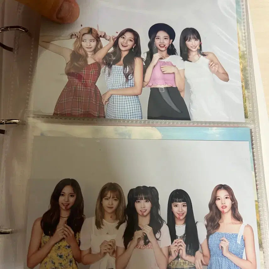 [BUNJANG] TWICE Postcard Holder / 트와이스 엽서 바인더